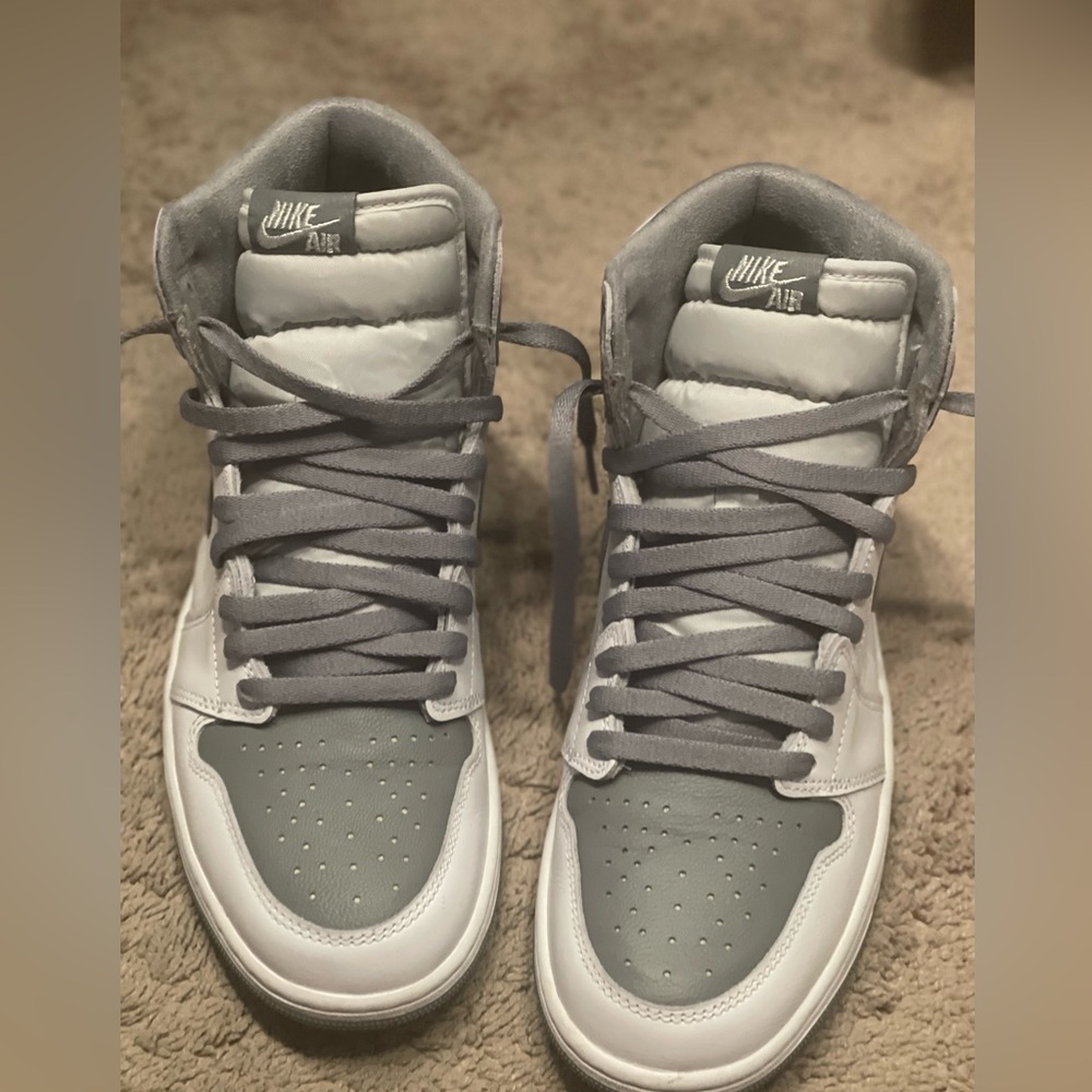 Men’s Nike Jordan Mid size 10